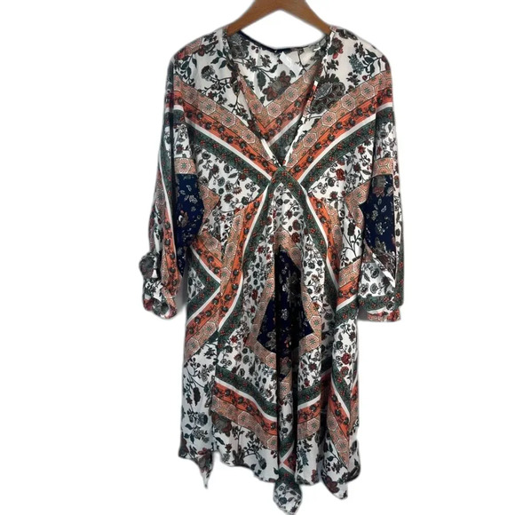 Umgee NWT Vneck Asymmetrical Handkerchief Dress Boho Cottage Core Size Medium - Picture 1 of 12